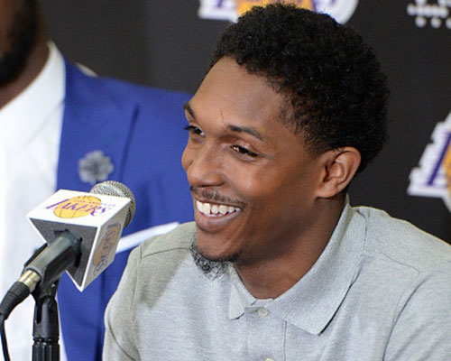 灰熊112-107击败快船，伦纳德39分哈登23分难救主（灰熊112-107力克快船，伦纳德39分哈登23分无力回天）