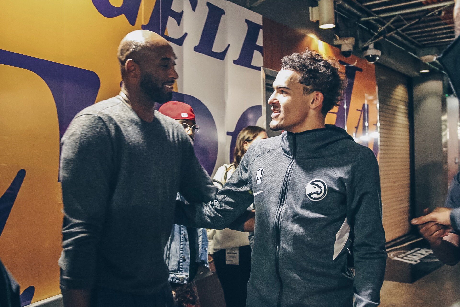 罗体：罗马尼奥利和贡多齐对裁判不满，但不会被停赛最多罚款（罗体：罗马尼奥利与贡多齐对判罚不满，预计无停赛，仅可能被罚款）