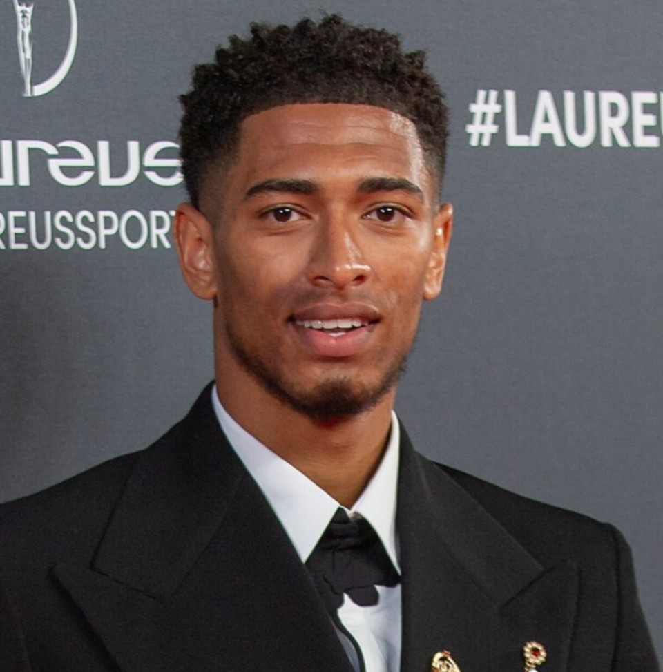 拜仁vs葡萄牙体育：凯恩、奥利塞、卡尔首发，阿方索替补（拜仁迎战葡萄牙体育：凯恩、奥利塞、卡尔领衔先发，阿方索替补待命）