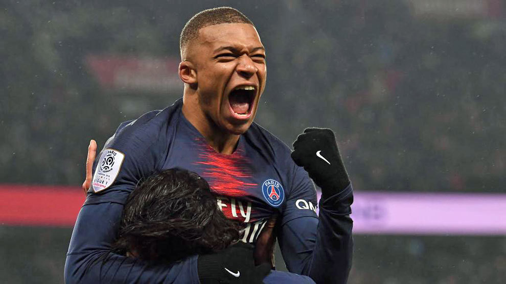 CBA杯八强出炉！沪粤巅峰对决 京辽疆爆冷出局！黑马全胜晋级（CBA杯八强揭晓：沪粤上演巅峰之战，京辽疆爆冷出局，黑马全胜晋级）