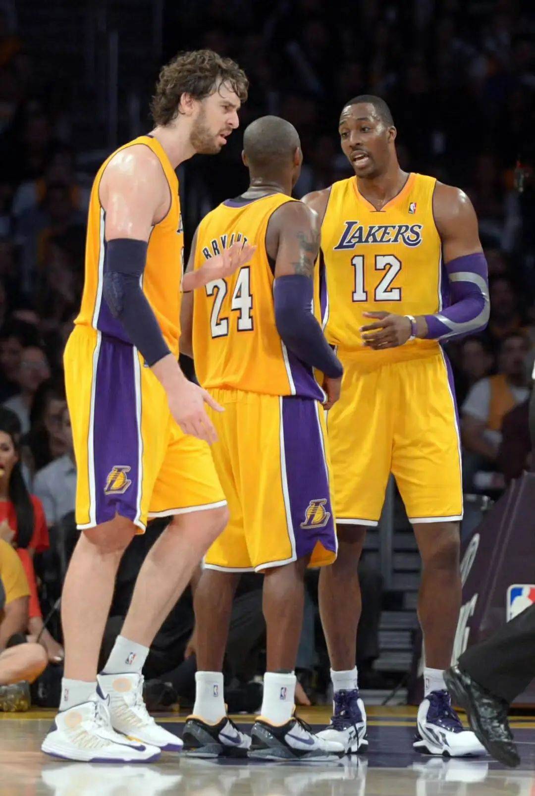 买票去现场看？仍无平台接手CBA转播，这水平能吸引多少球迷掏钱（CBA转播无人接盘，只能买票进场？这水平能让多少球迷买单）