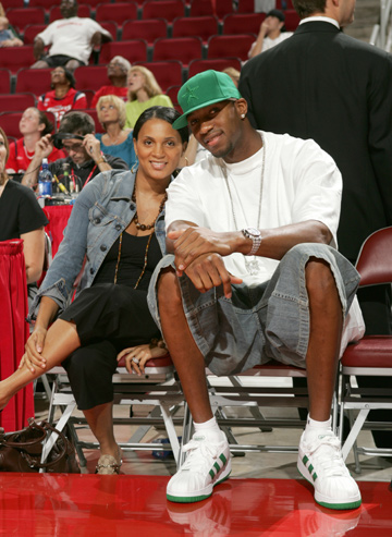 【补档】20251126：萨利巴两周前对阵拜仁的个人集锦（【重发】20251126：萨利巴两周前对阵拜仁个人高光集锦）