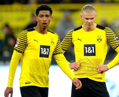 回顾诺坎普修缮历程：不断落空的承诺，迟到一年的回归（诺坎普改造回望：承诺屡失约，归期推迟一年）